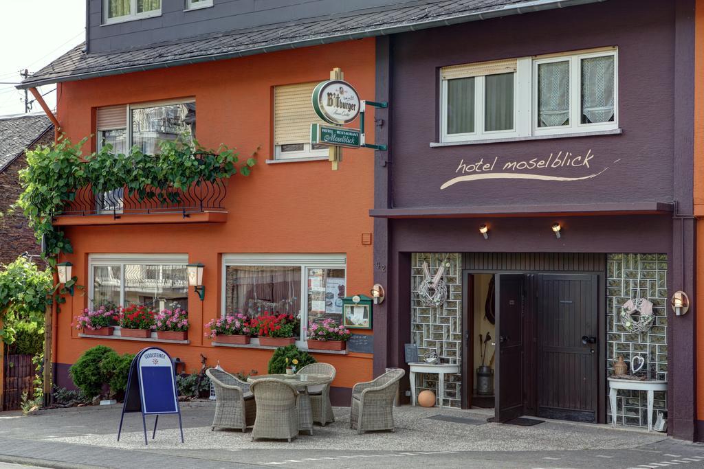 Hotel Restaurant Moselblick Wintrich Kültér fotó